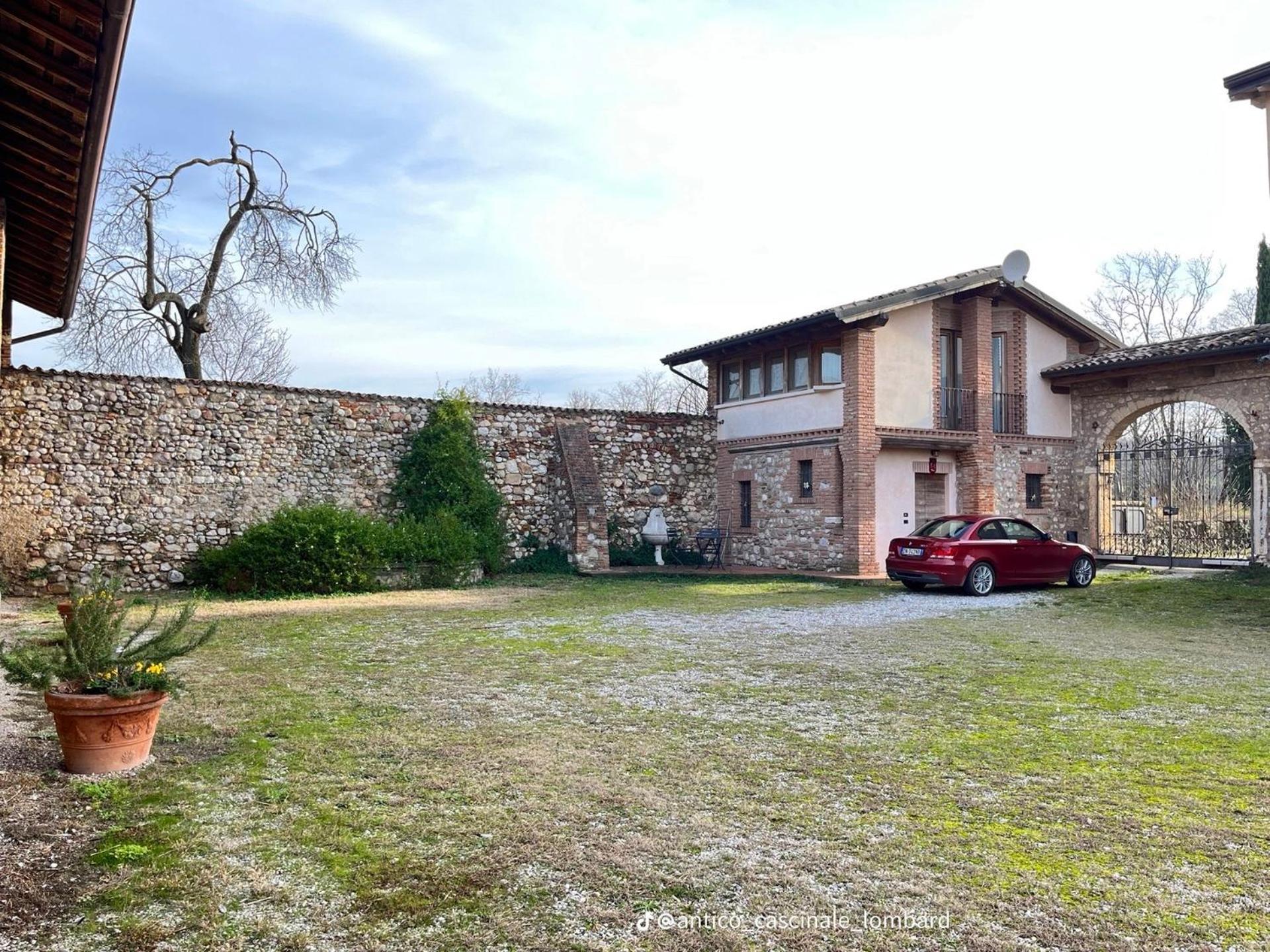 Antico Cascinale Lombardo Bed and Breakfast Lonato Exteriör bild